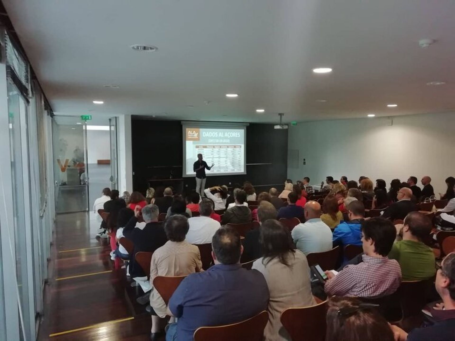 Sessão de Apresentação e Esclarecimento