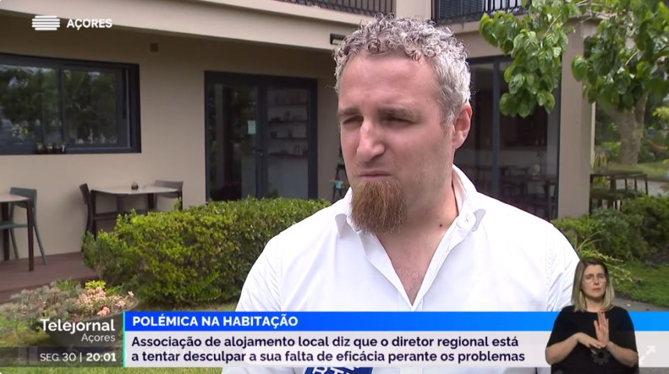 Associação do Alojamento Local acusa Diretor Regional de confusão e ineficiência